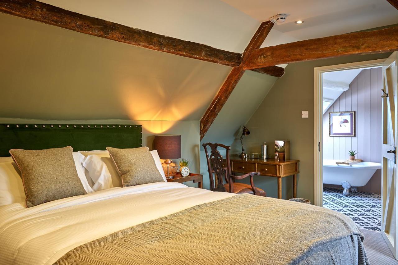 The Horse And Groom Inn Malmesbury Εξωτερικό φωτογραφία