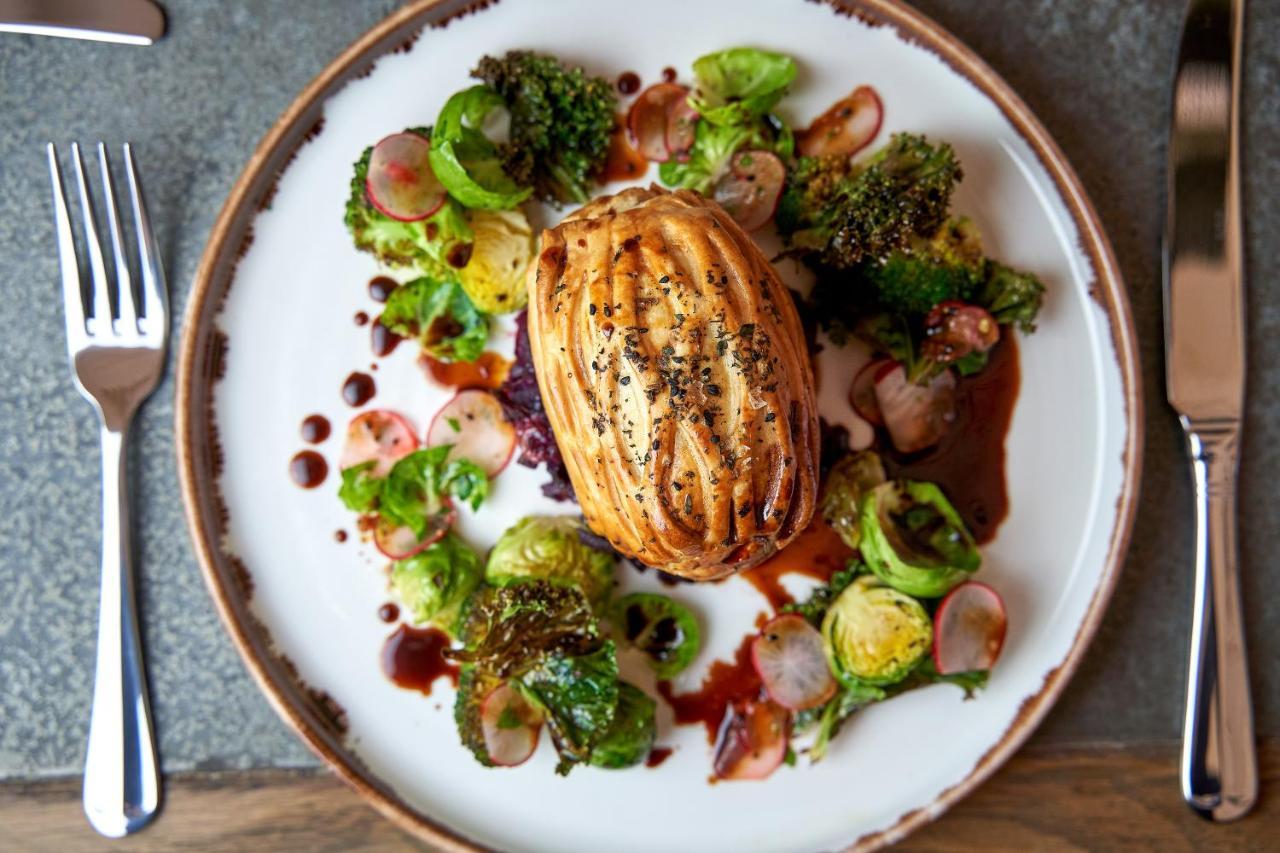 The Horse And Groom Inn Malmesbury Εξωτερικό φωτογραφία