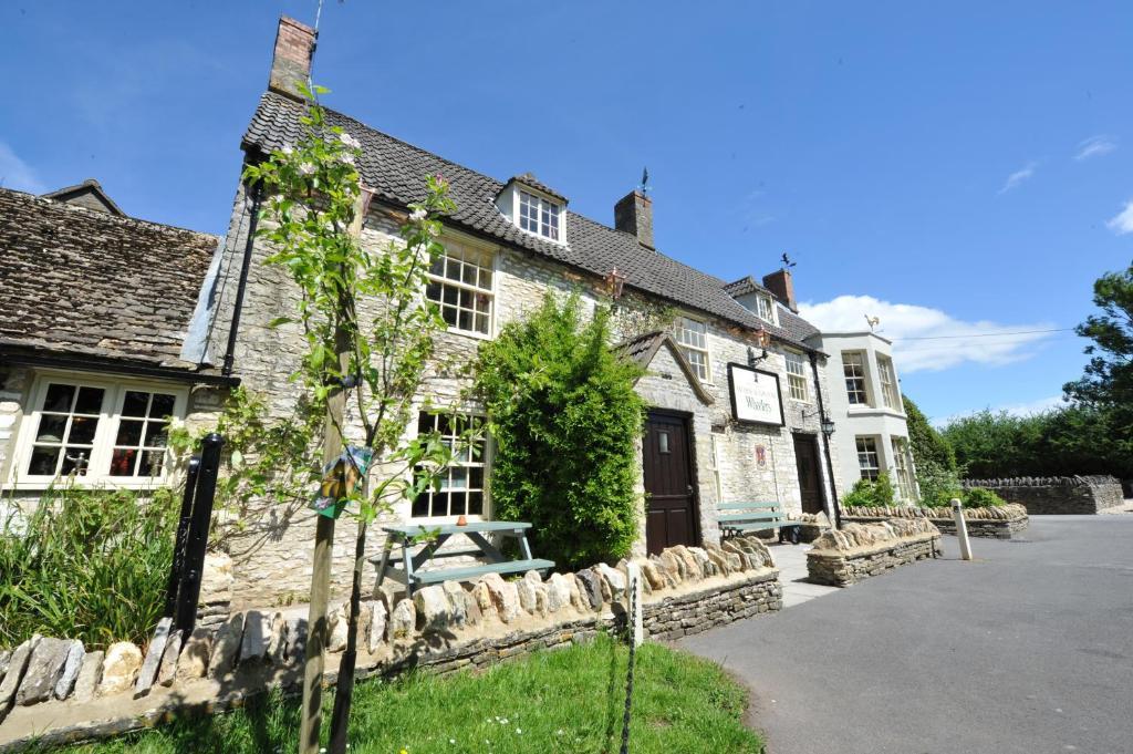 The Horse And Groom Inn Malmesbury Εξωτερικό φωτογραφία